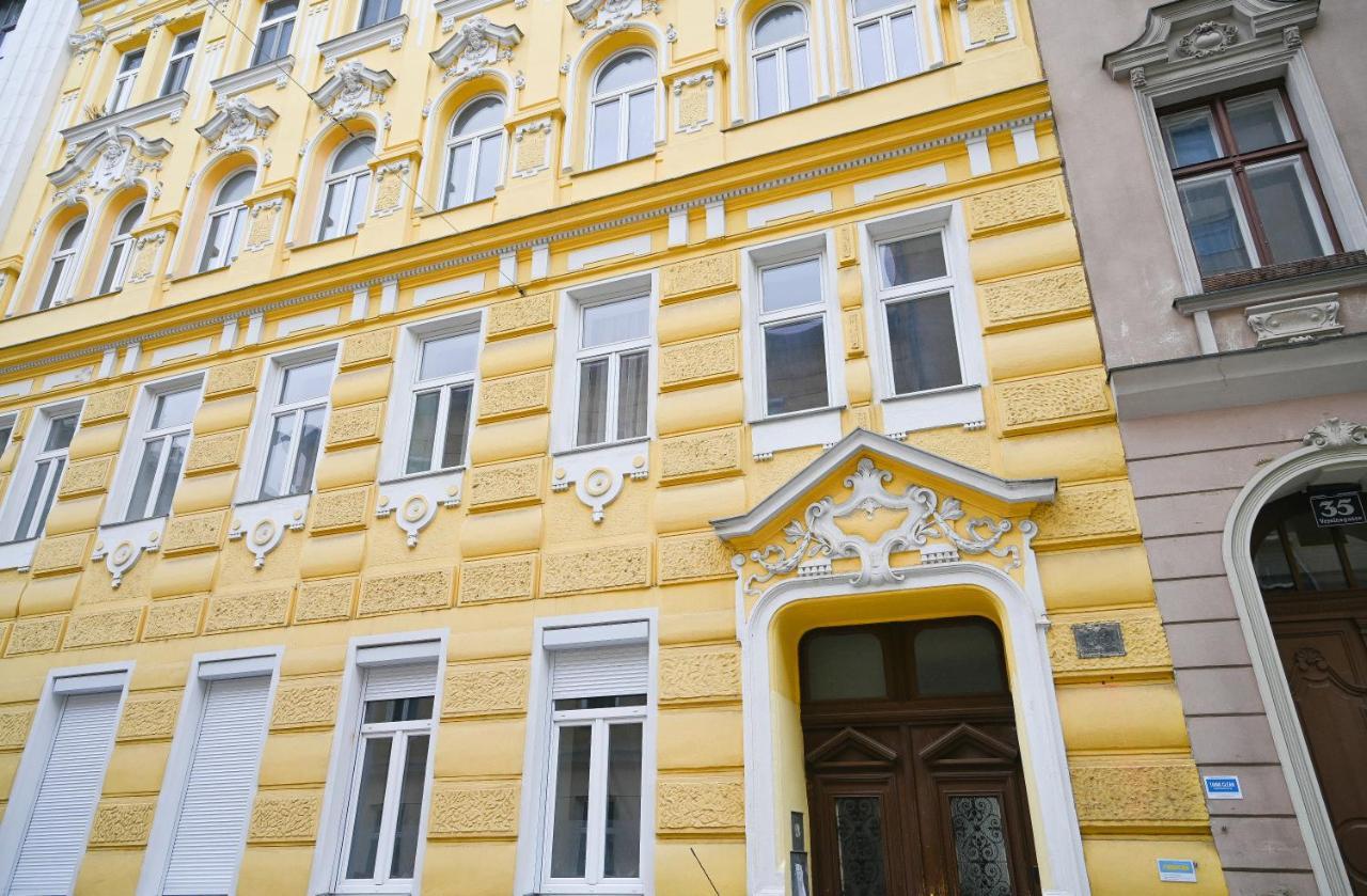 Highlight Suite Augarten Вена Экстерьер фото